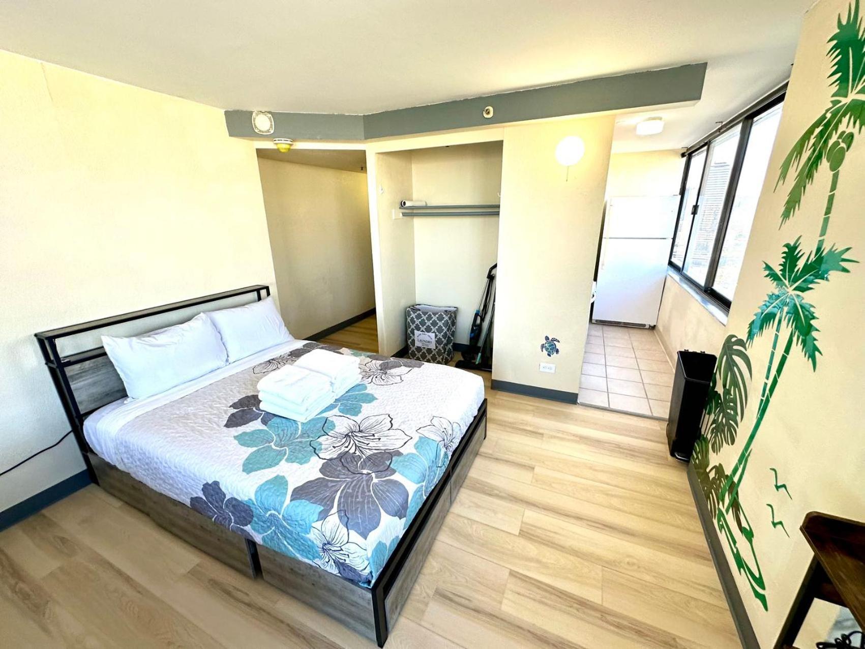 Appartamento Ocean Canal Mountain View Steps From Waikiki 6person *