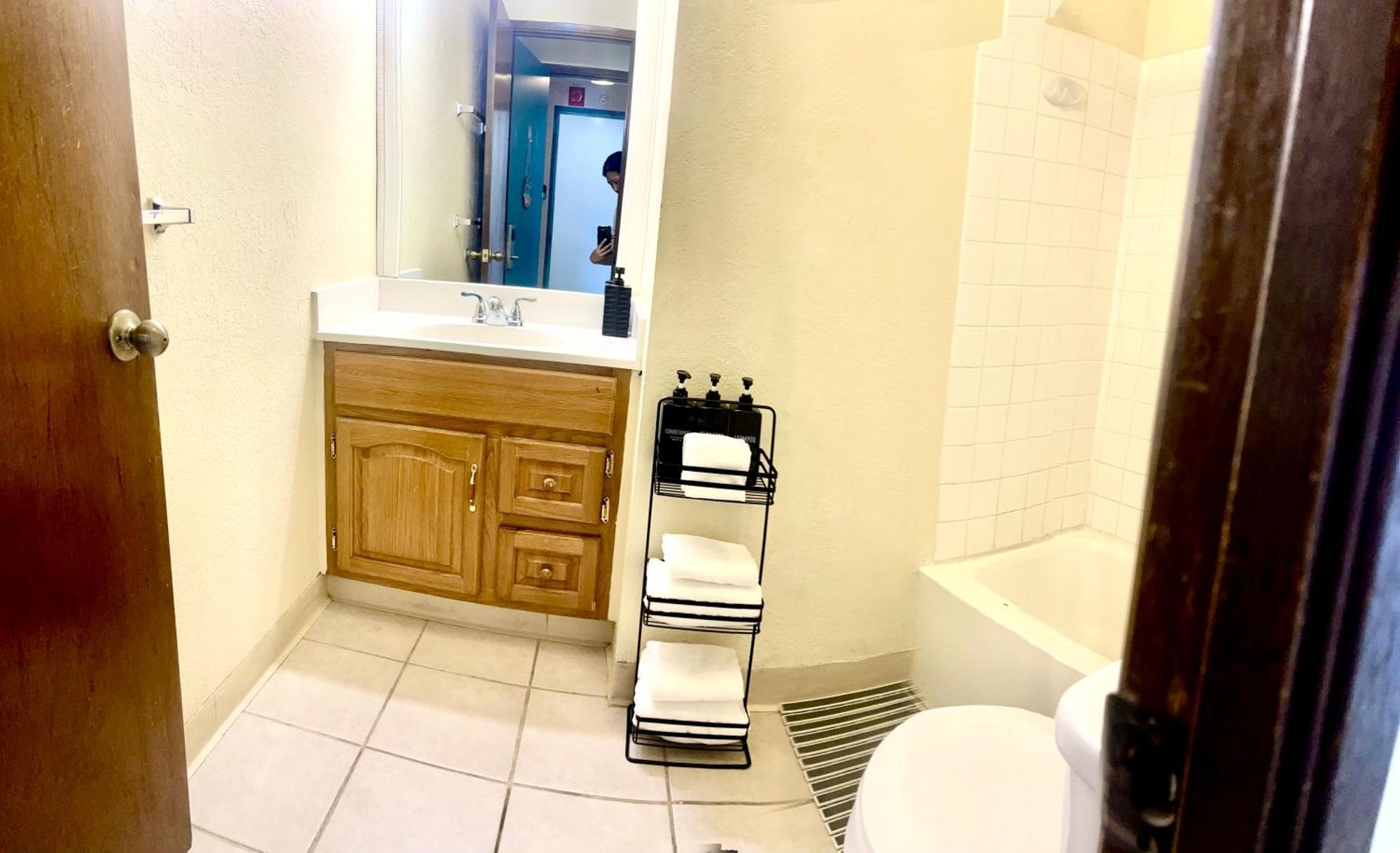 Ocean Canal Mountain View Steps From Waikiki 6person Appartamento